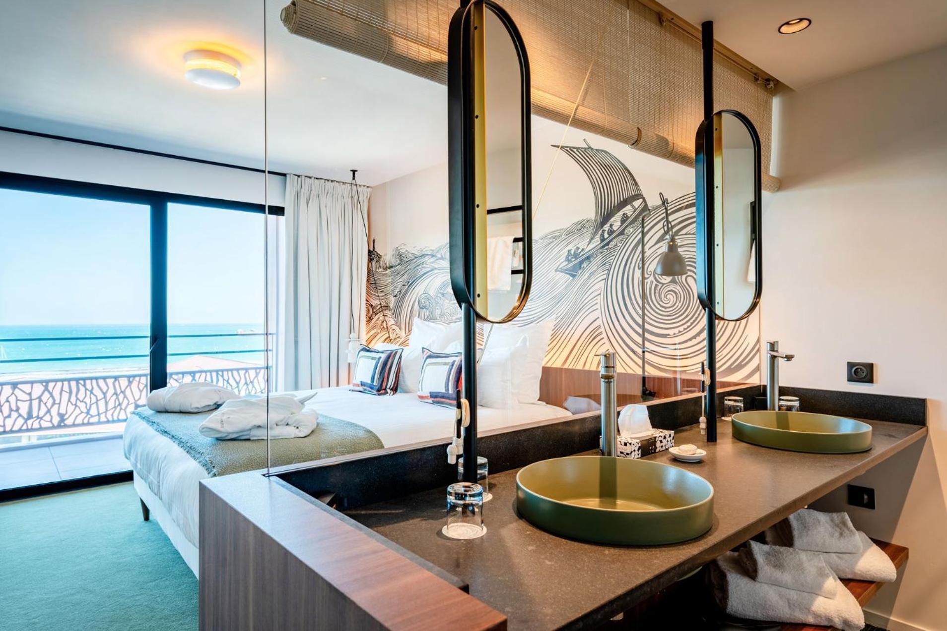 Hotel Roz Marine Thalasso Resort Perros-Guirec Exterior photo